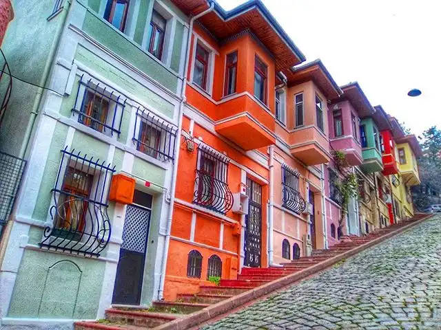 Fener - Balat Guided Tour: Churches,Synagogues & Mosques